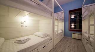 Гостиница Хостел Fusion Москва Кровать в общем номере для мужчин и женщин с 8 кроватями-6